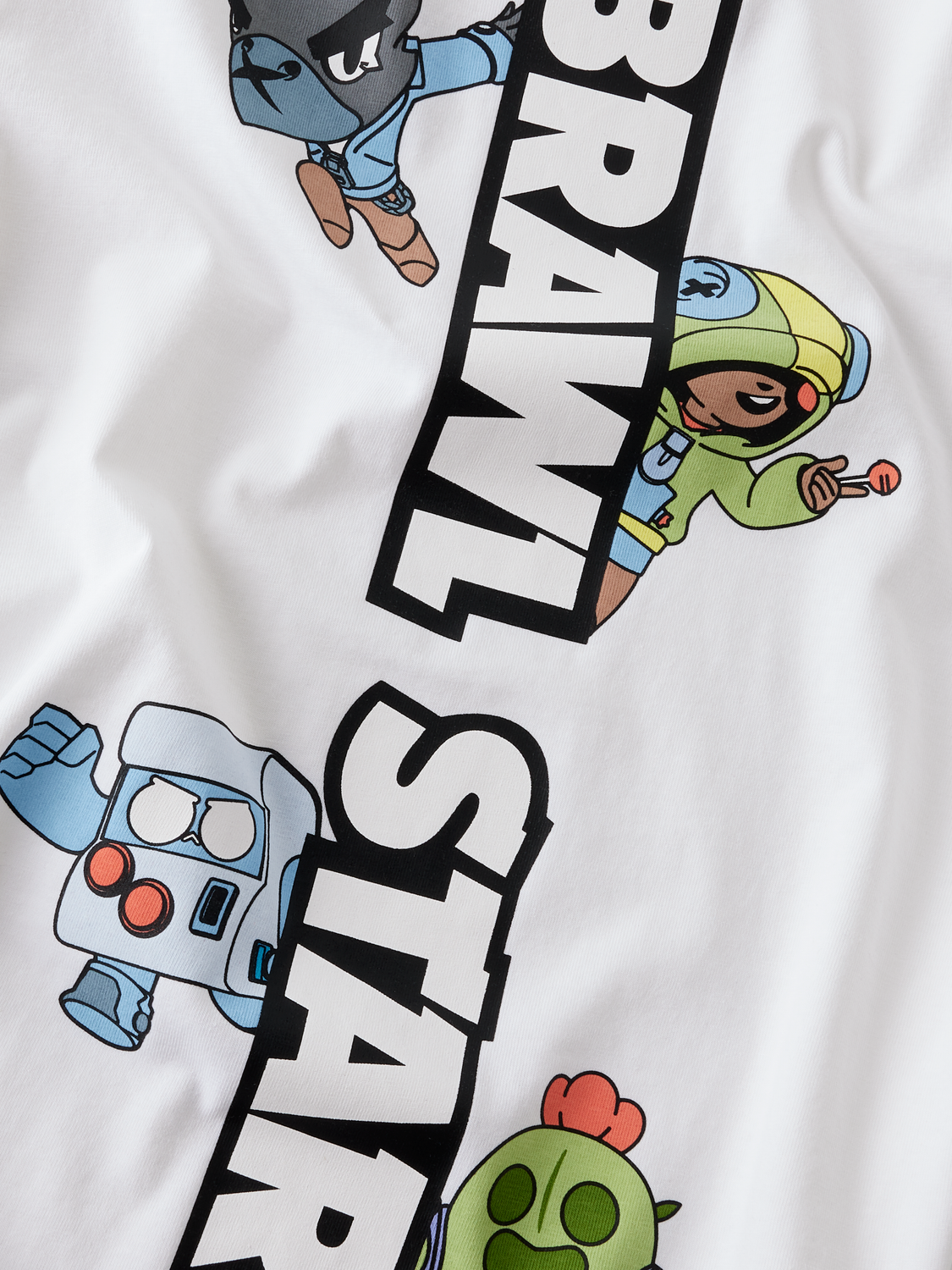 model_shot-front_full